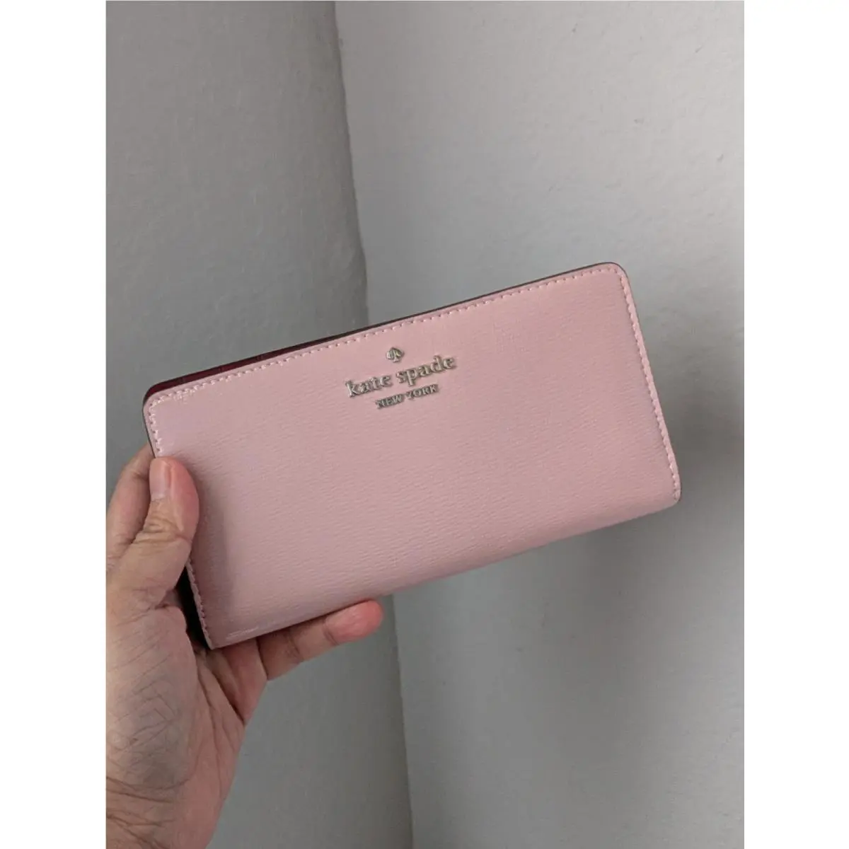 Kate Spade KN228 Madison Textured Large Slim Bifold Wallet In Tutu Pink