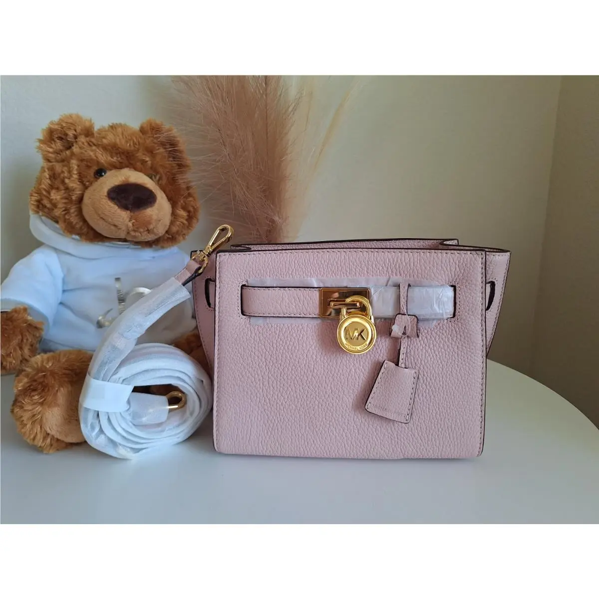 Michael Kors Hamilton Traveler Messenger Cross-body Bag Color-blossom
