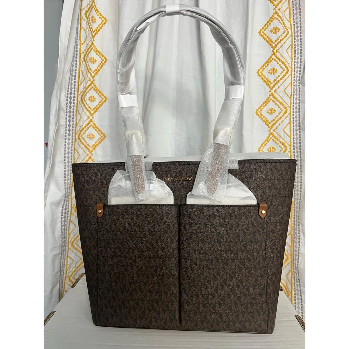 Michael Kors Womens Jet Set Travel Medium Double Pocket Tote Brown