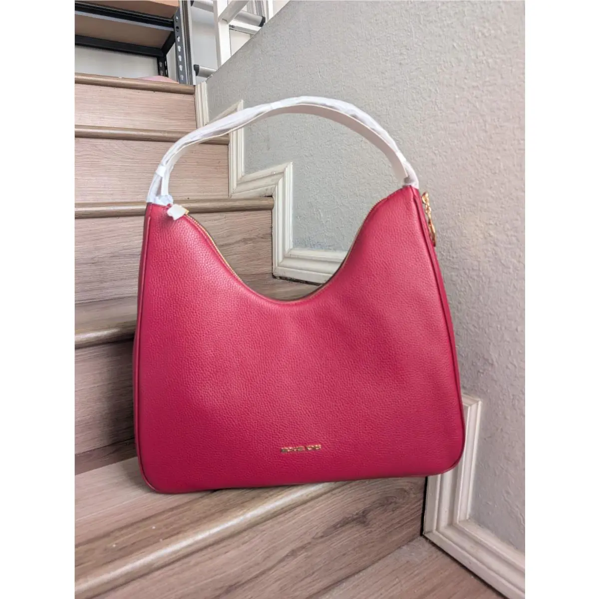 Michael Kors Nayla Medium Pebbled Leather Shoulder Bag In Cherry