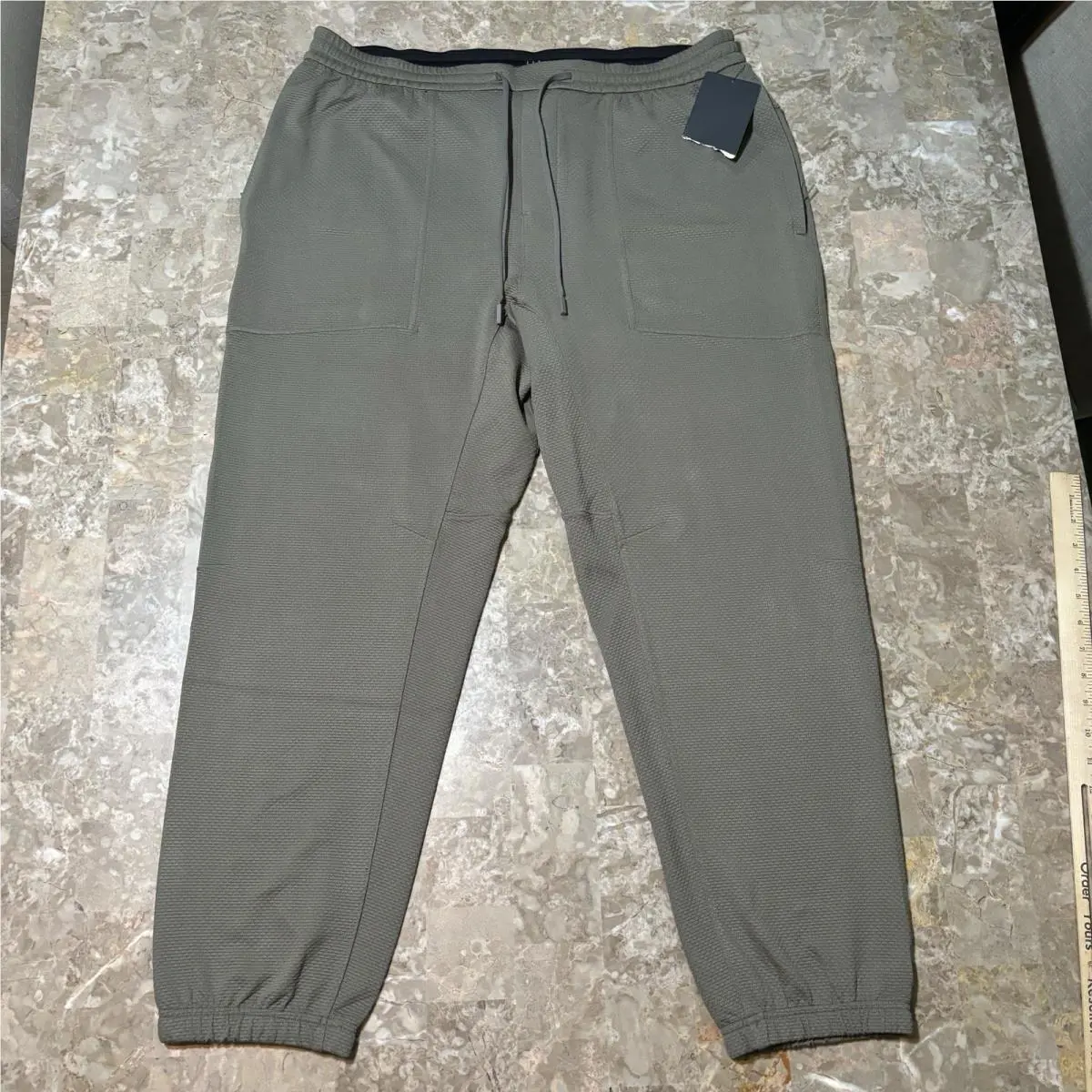 Lululemon clothing - Lululemon ABC - ABC - M5730S - Brown 2