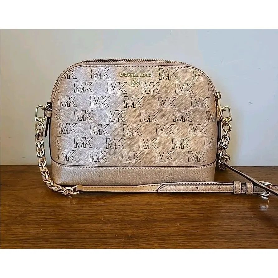 Michael Kors Jet Set Charm LG Dome Xbody Ballet Pink Crossbody Logo Bag Purse