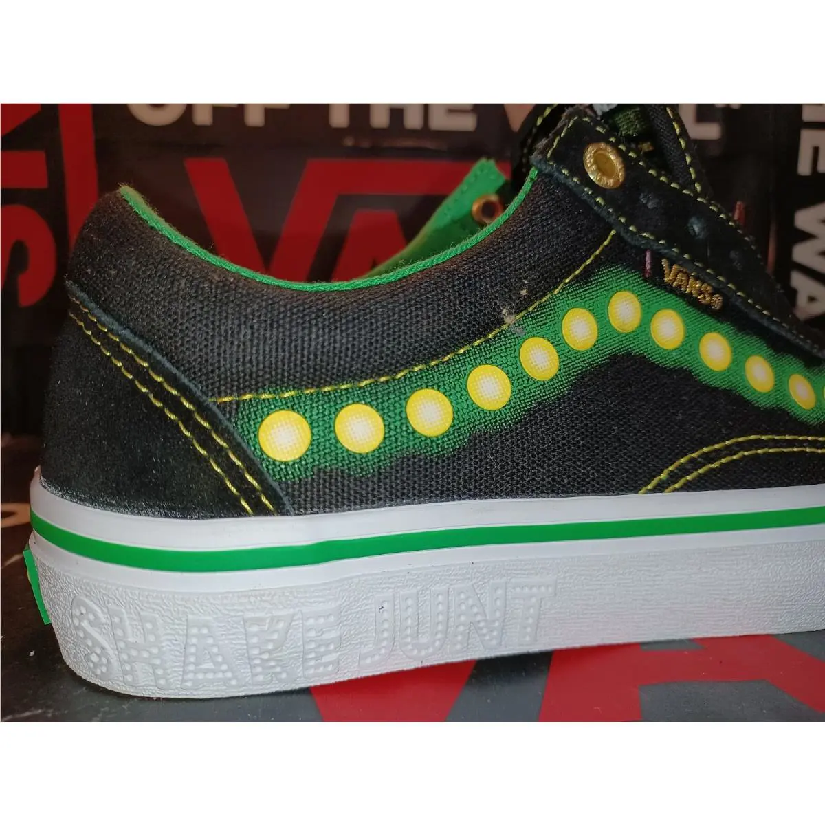 Vans shoes - Shake Junt - Shake Junt - VNOA45JC0V4 - Black/Green/White 5