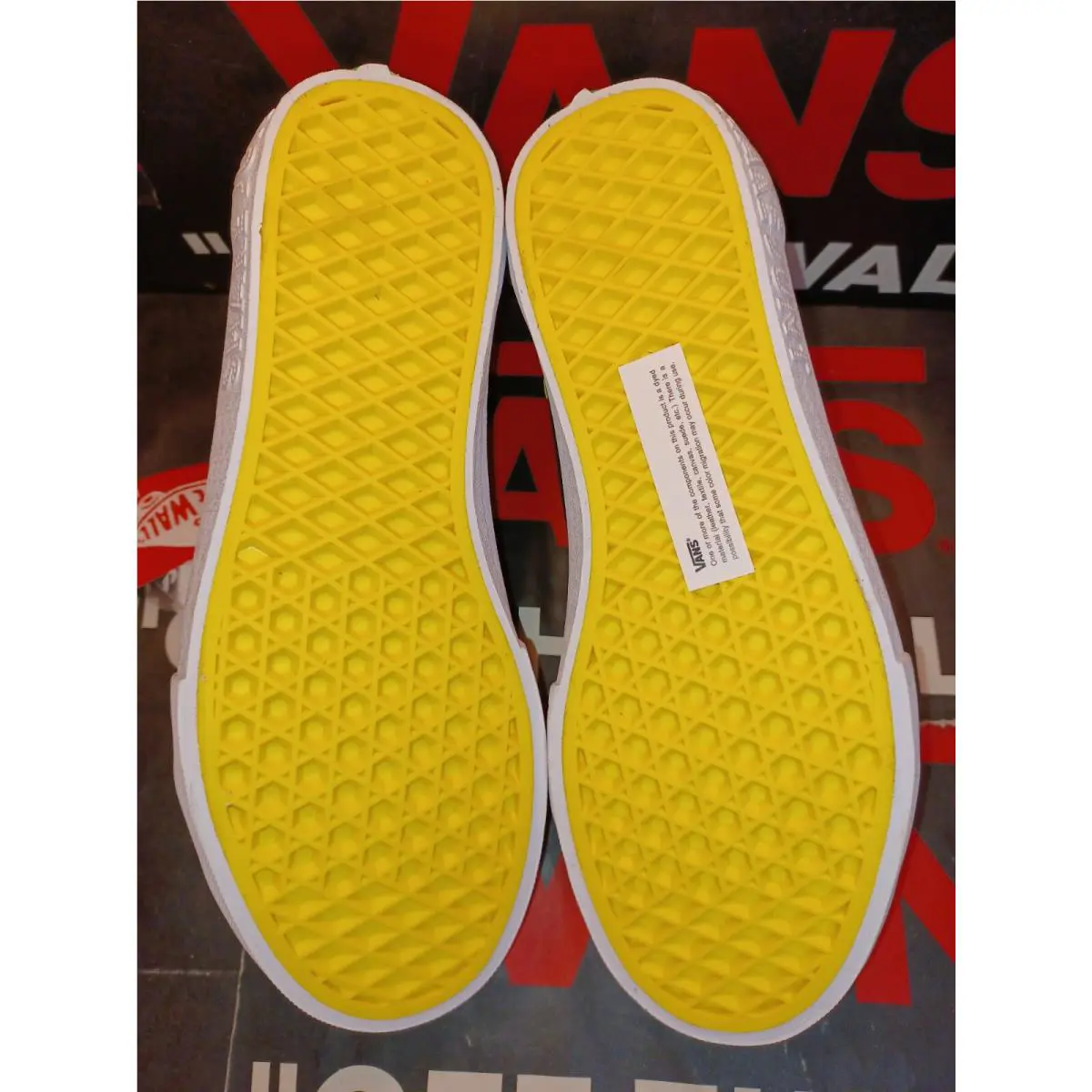 Vans shoes - Shake Junt - Shake Junt - VNOA45JC0V4 - Black/Green/White 7