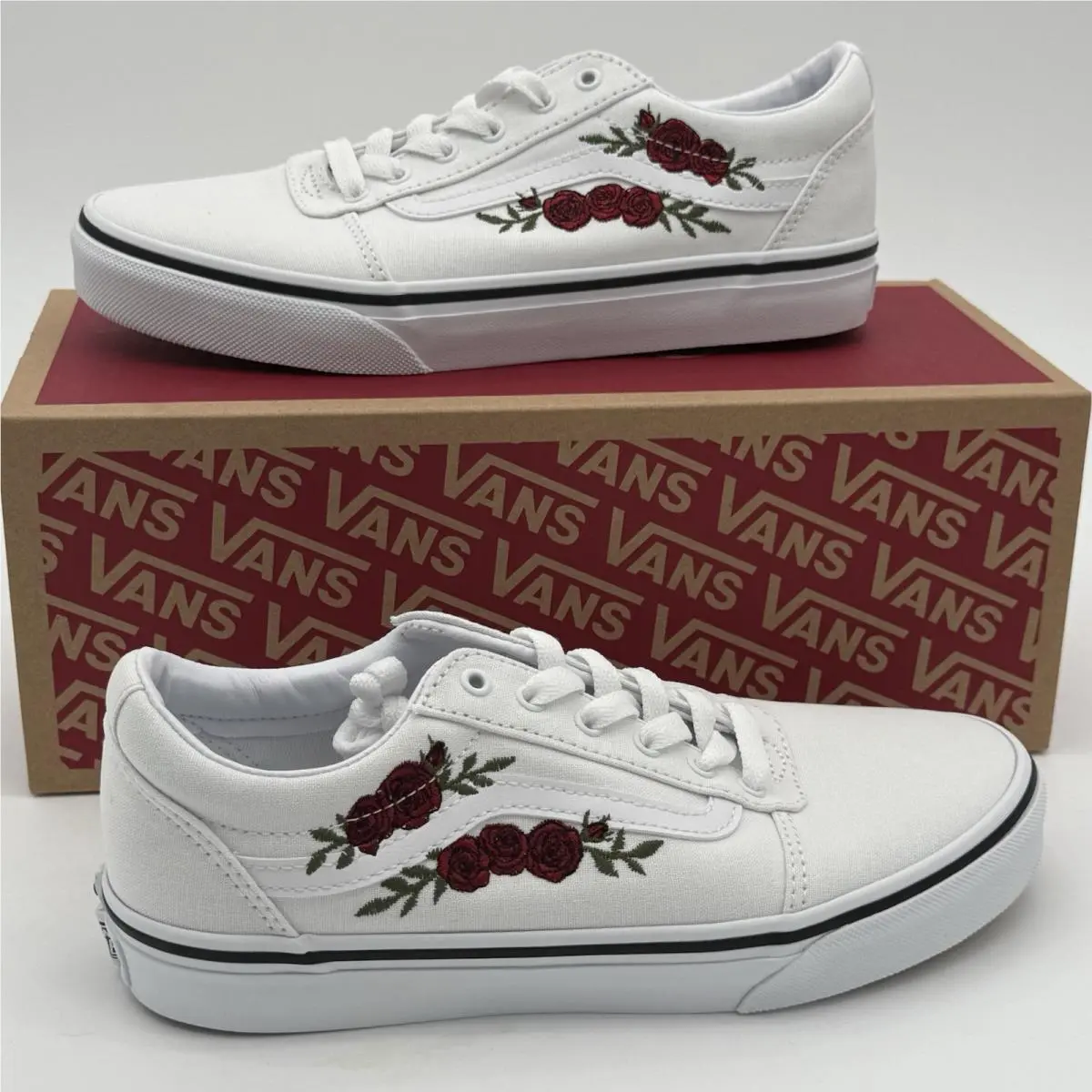 Vans Ward Shoe Size 5 Rose Embroidery White Missy Low Top Sneaker