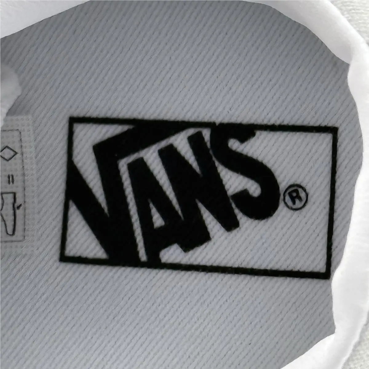 Vans shoes - VANS Ward - Ward - Vans Off The Wall - White (UPC: 0197642448717) 5