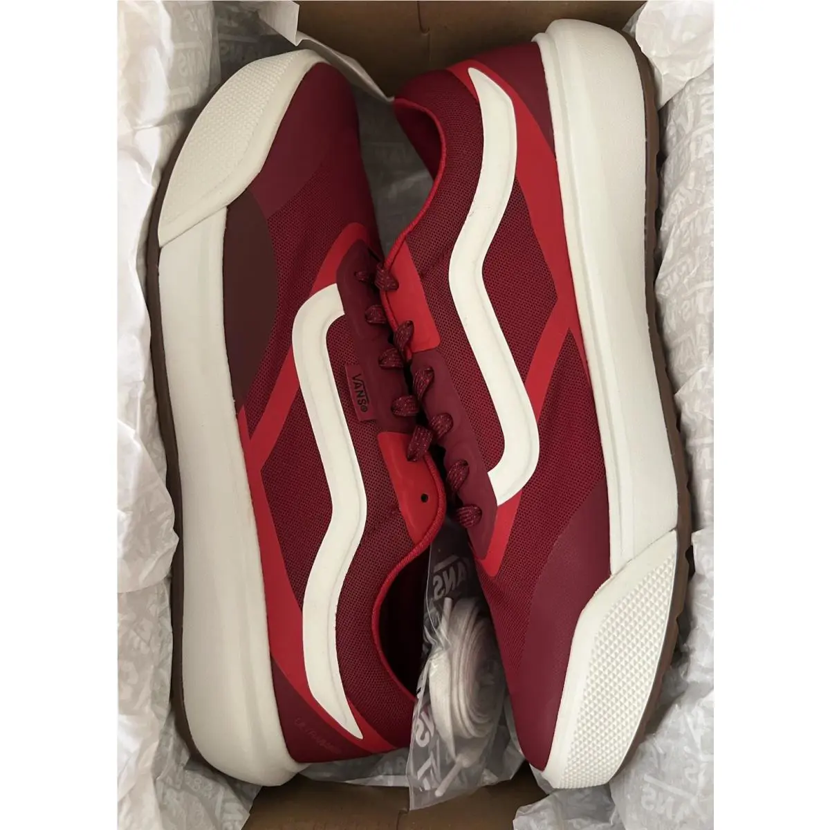 Vans shoes - VANS UltraRange - UltraRange - VN000Y79GZG - Bordeaux/Marshmallow 11