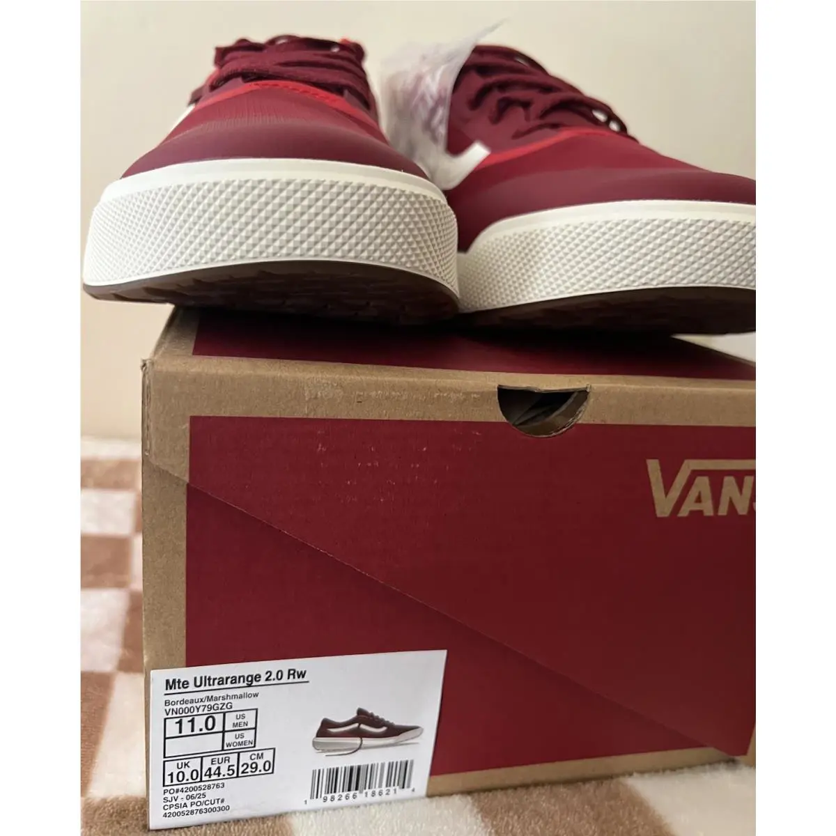 Vans shoes - VANS UltraRange - UltraRange - VN000Y79GZG - Bordeaux/Marshmallow 7