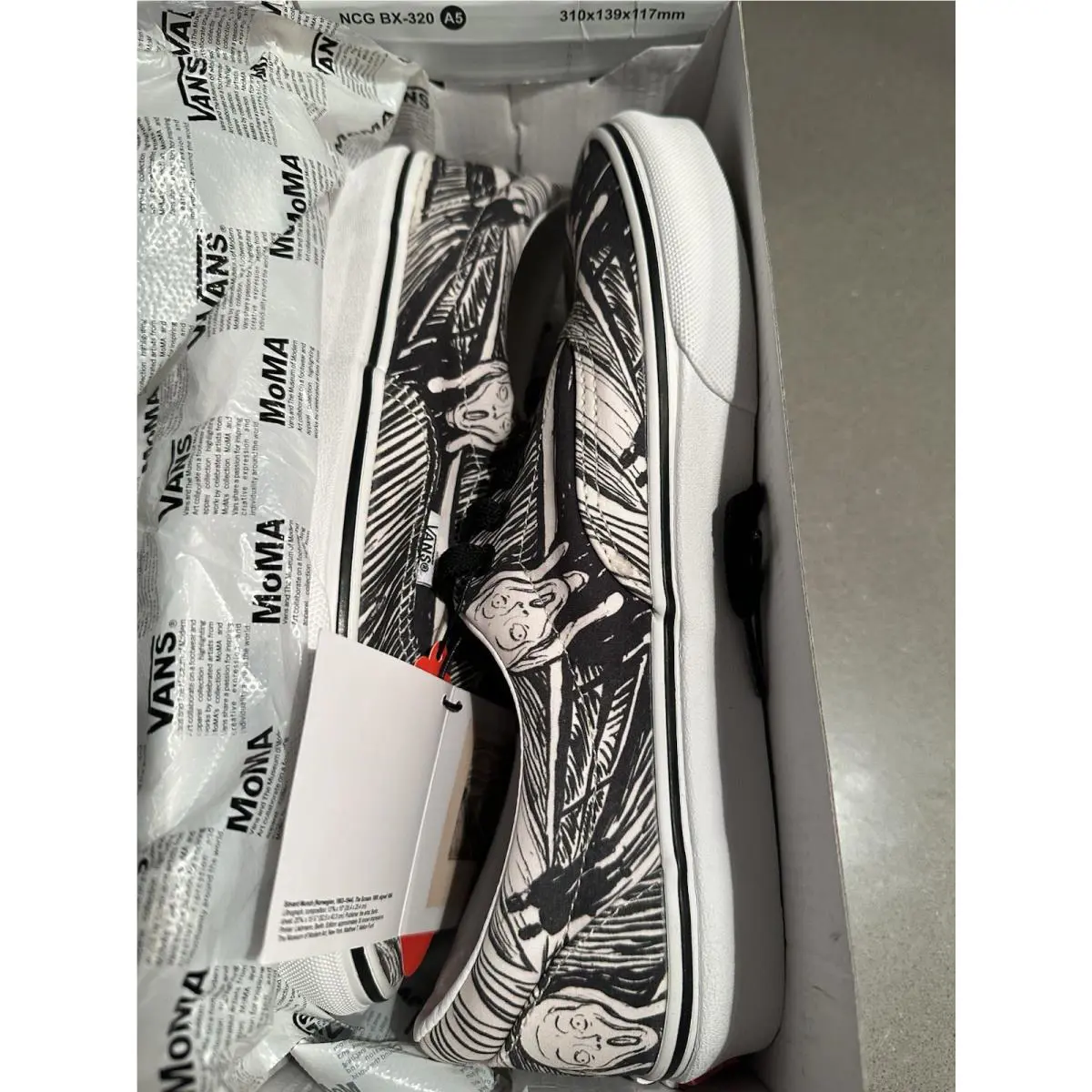 Vans shoes - MOMA The Scream Edward Munch Era - White 0