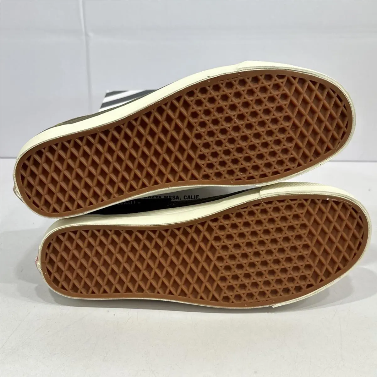 Vans shoes - Old Skool - Old Skool - Brown 12