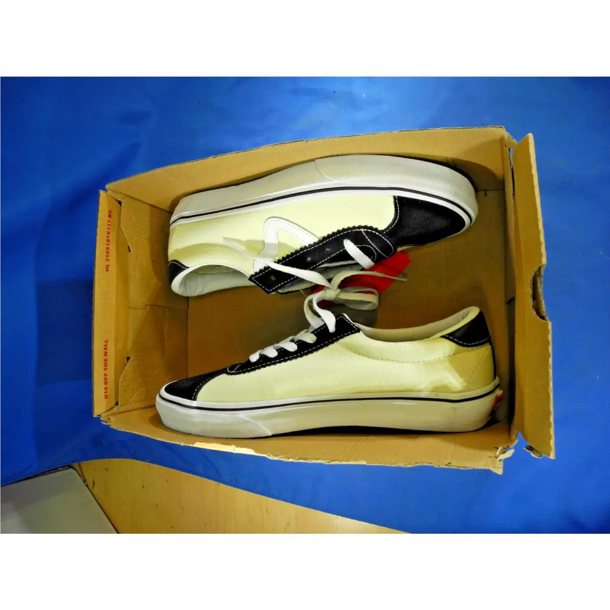 Vans shoes - Vans Sport - Sport - VNOA4BU6TYQ - Black/Classic White (UPC: 772259466042) 8