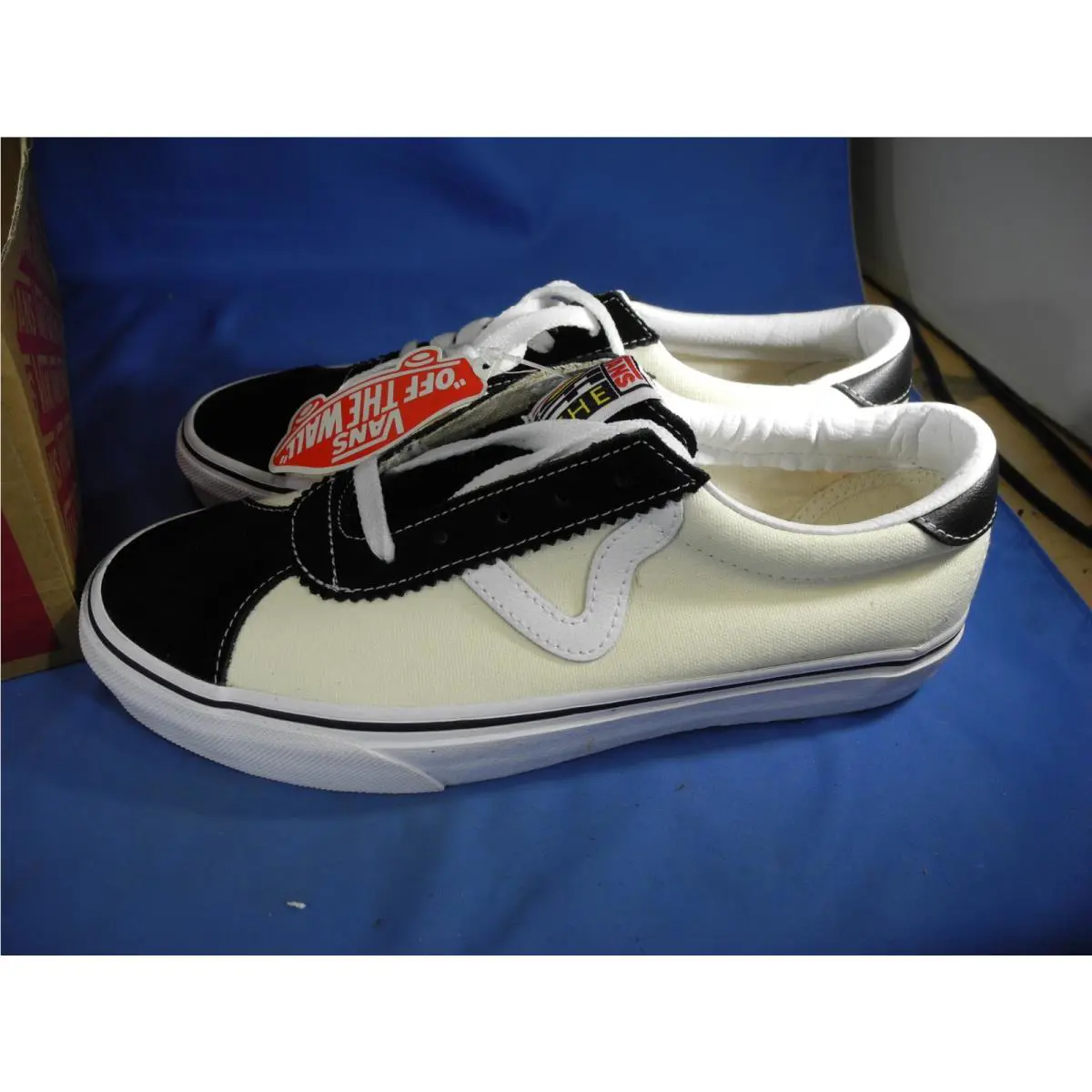 Vans shoes - Vans Sport - Sport - VNOA4BU6TYQ - Black/Classic White (UPC: 772259466042) 1