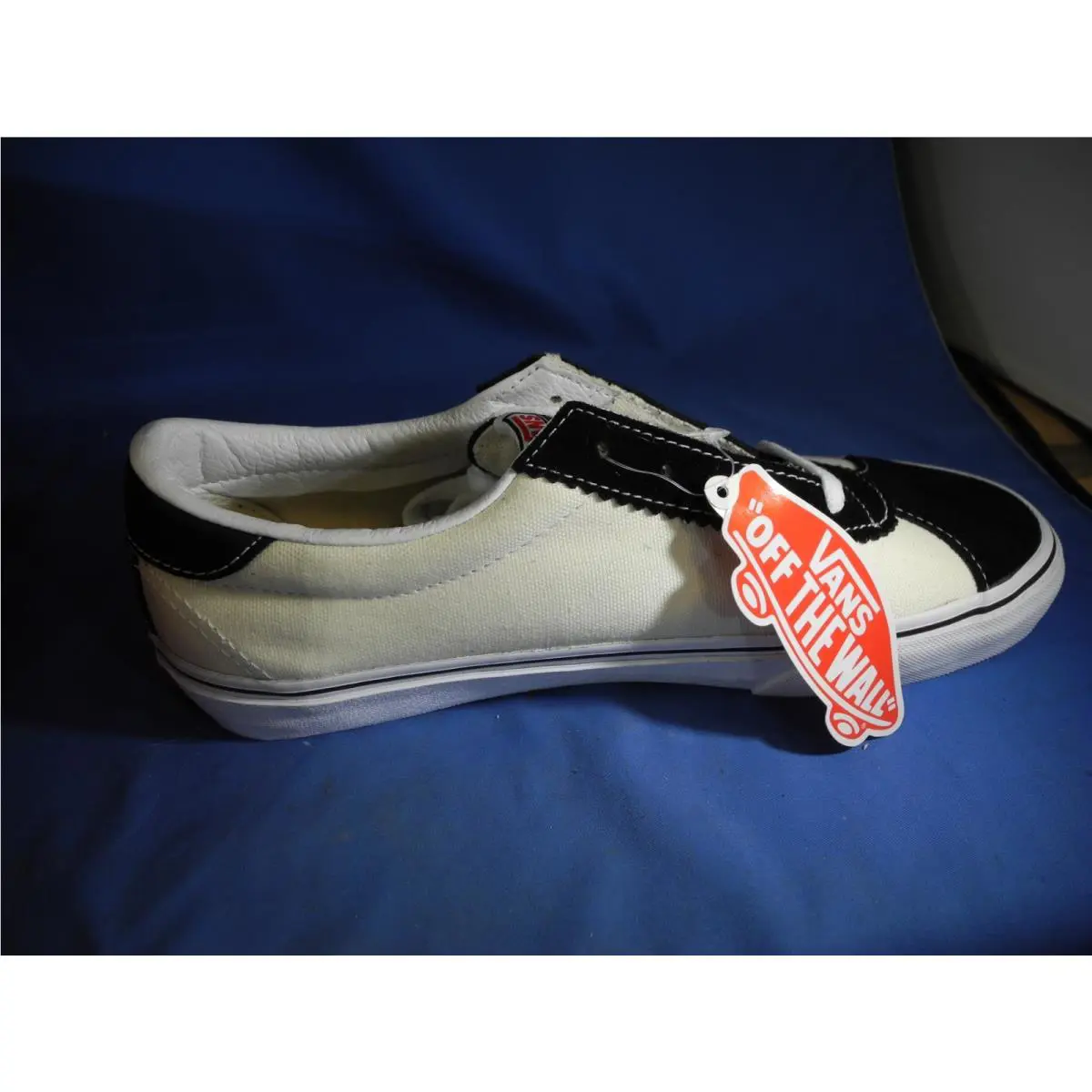 Vans shoes - Vans Sport - Sport - VNOA4BU6TYQ - Black/Classic White (UPC: 772259466042) 4