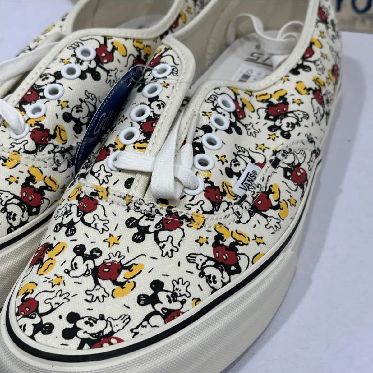Vans shoes - Vans Mickey Mouse - Mickey Mouse - Multicolor 3