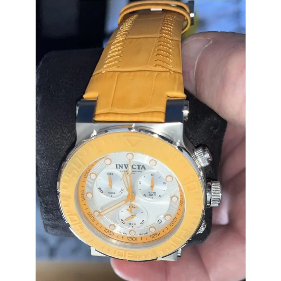 Invicta Reserve Chronograph 10929 Swiss Made WR 200m