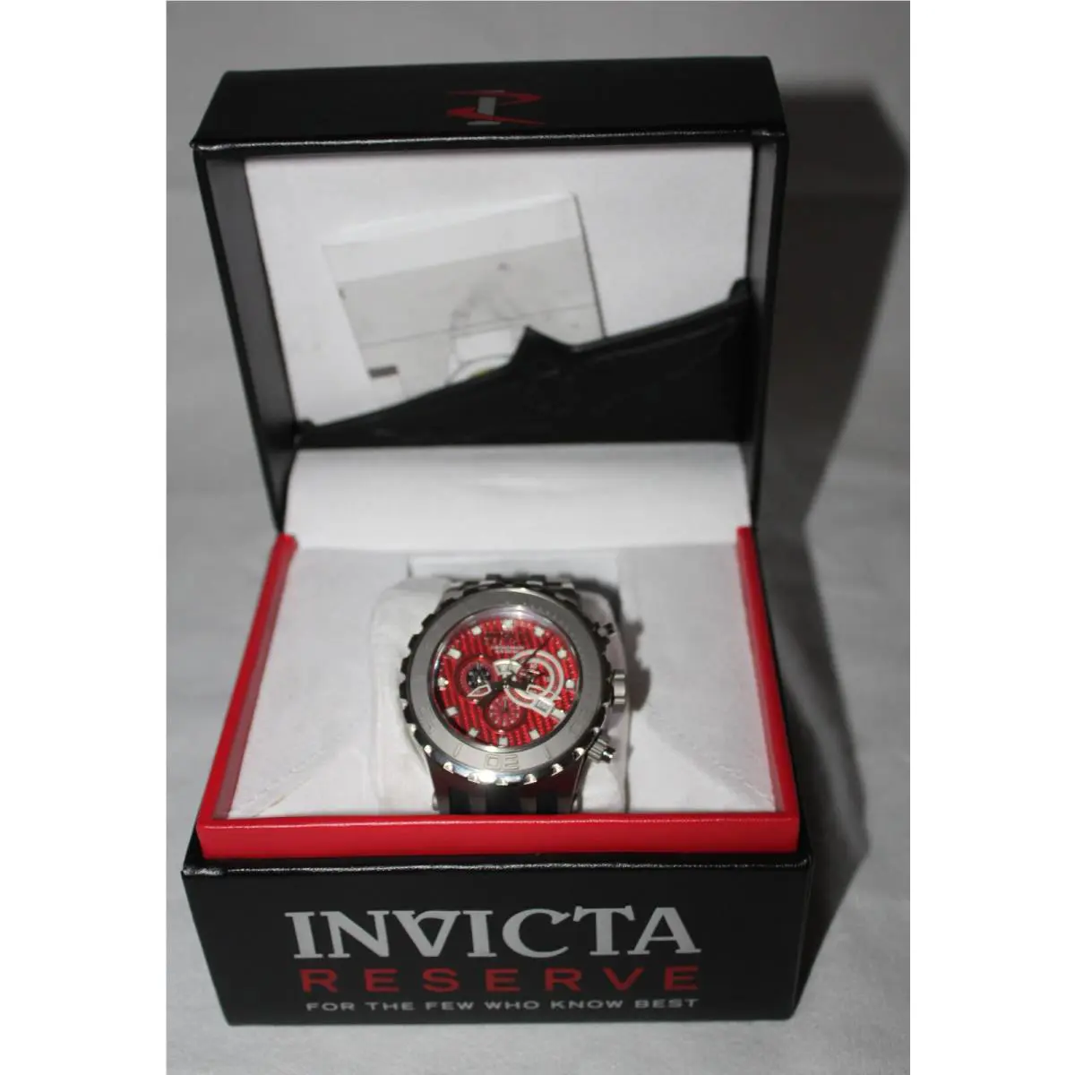 Invicta Reserve Swiss Chrono W/r 500 MT Flame Crystal 80397 Needs Battery
