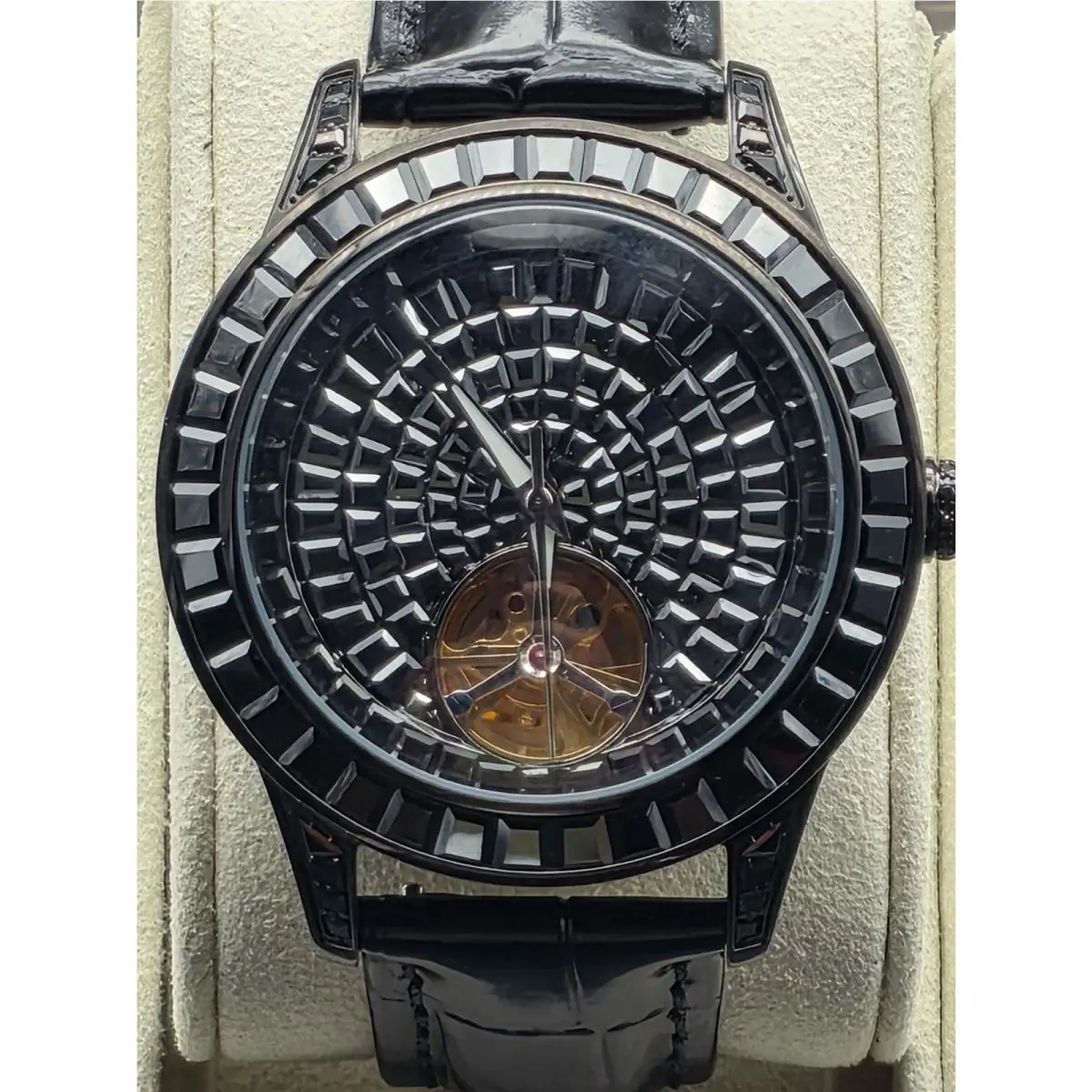 Invicta 42mm Automatic Crystal Dial Black Leather Strap Men Watch Montreprestige