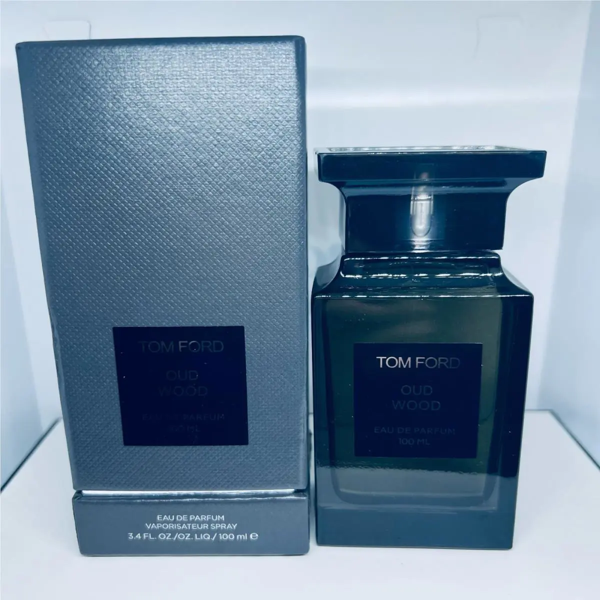 Tom Ford Oud Wood Eau De Parfum Spray 3.4 oz 100ml
