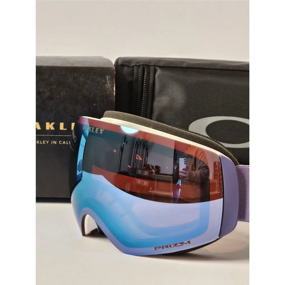 Flight Deck M Lilac Sapphire Blue by Oakley