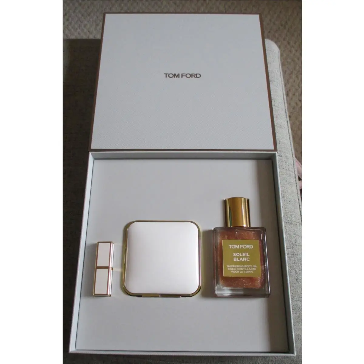 Tom Ford Soleil Look Set - Lipstick Highlighter Body Oil 3pc Set