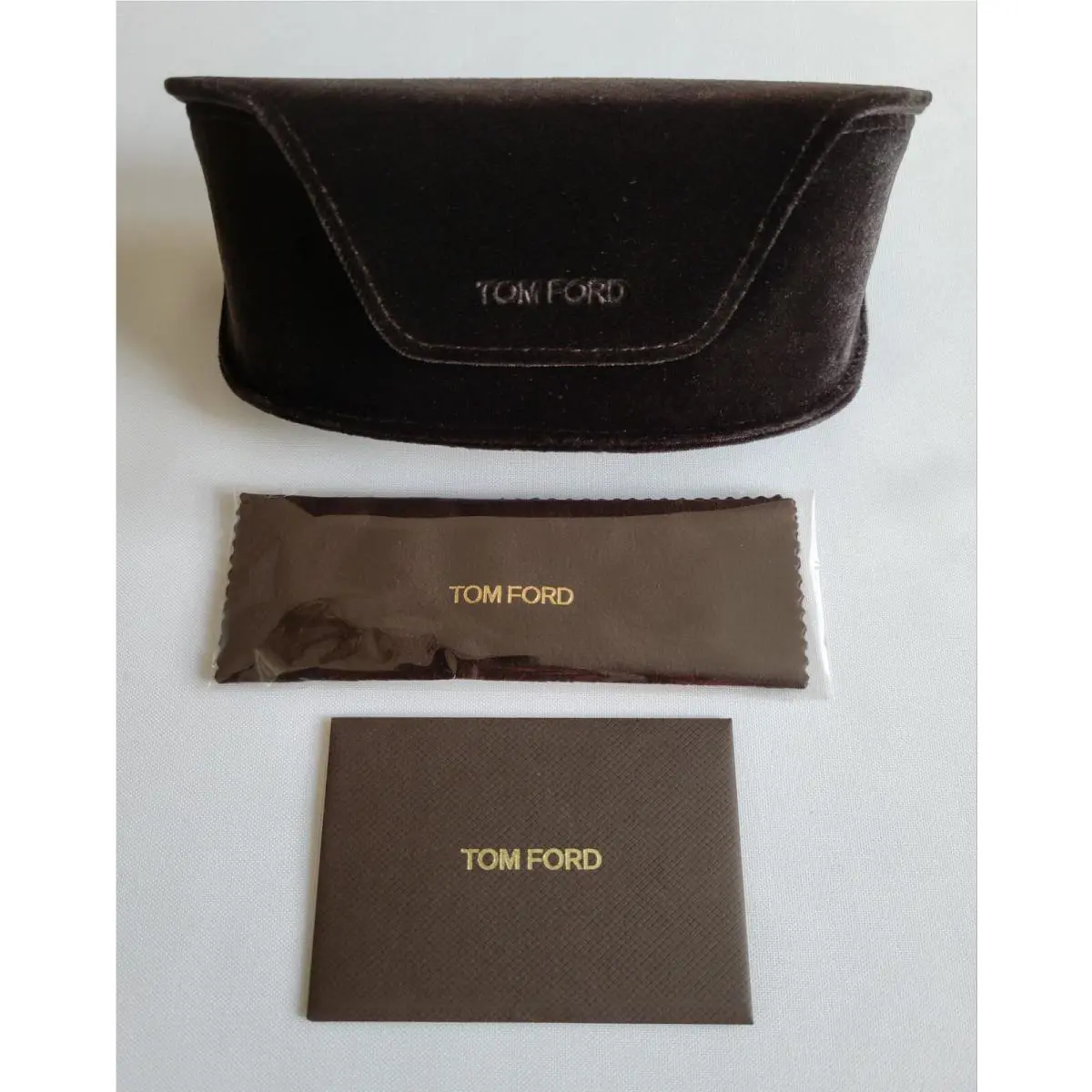 Tom Ford Large Brown Velvet Sunglass Case w Card Cleaning Cloth