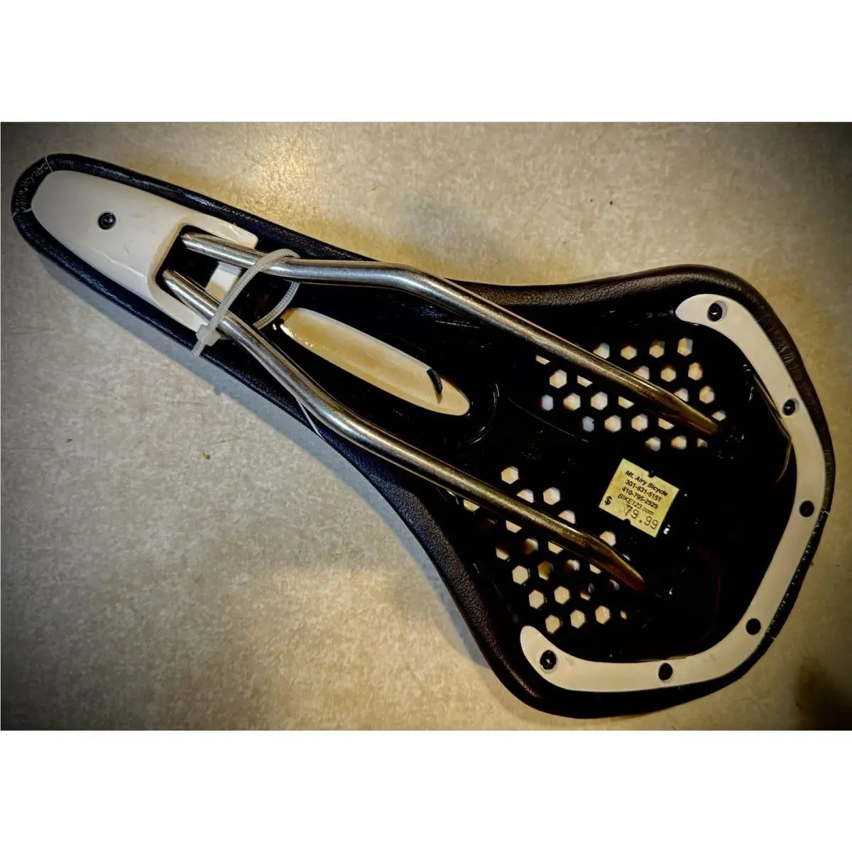 Shimano  - Black 2