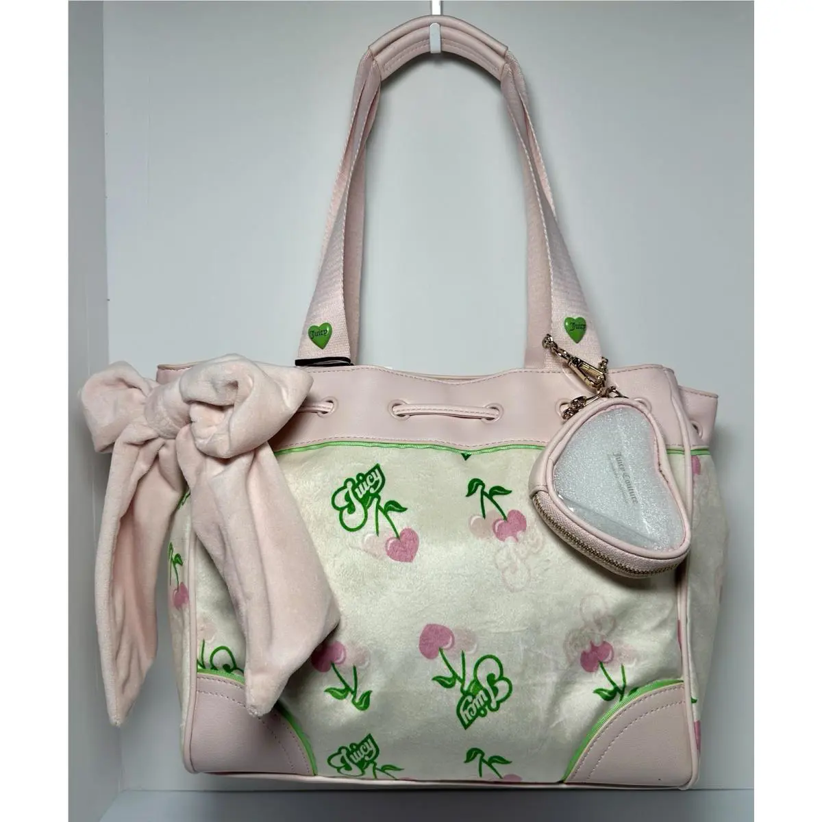 Juicy Couture Retro Juicy Cherry Gelato Daydreamer Tote Bag Cream Release