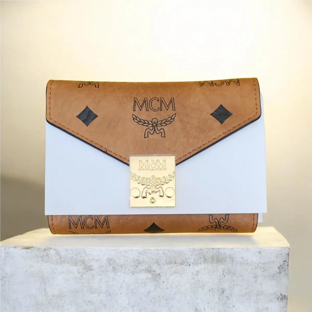 Mcm Wallet Tracy Trifold Wallet IN Visetos Cognac