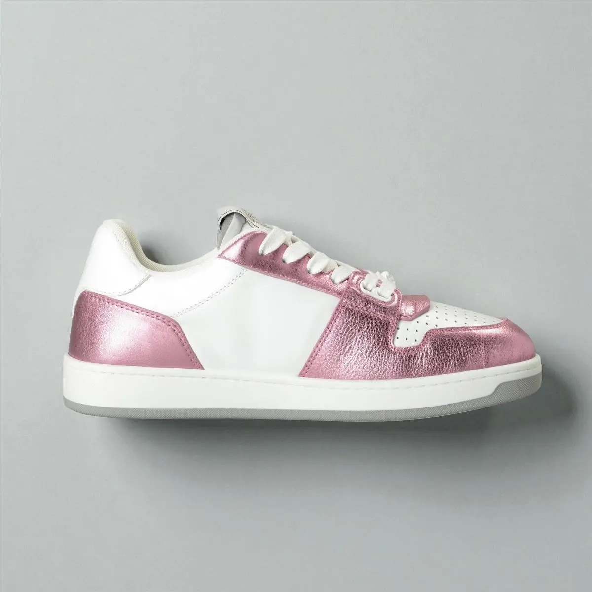 Versace shoes - White 3