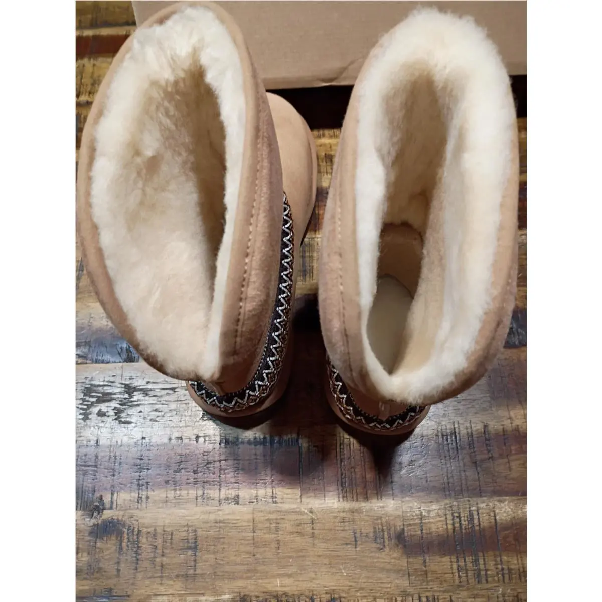 UGG shoes - Classic Short Crescent - Classic Short Crescent - Chestnut 7