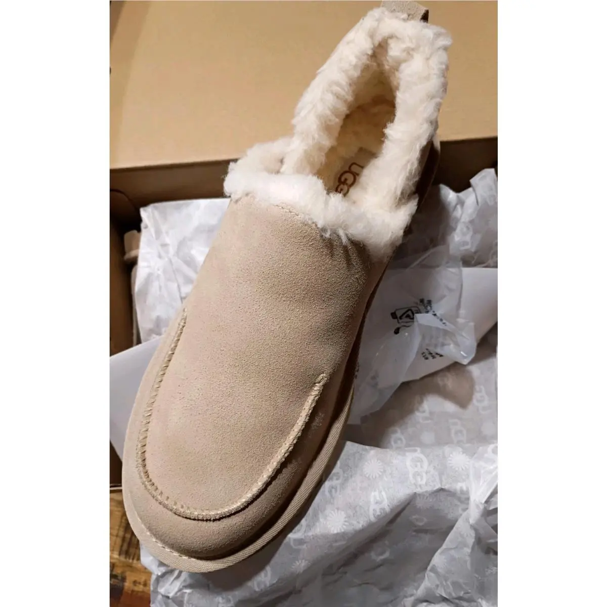Women`s Ugg Loria Suede/sheepskin Indoor-outdoor Slipper Shoe Sz 7 Sand
