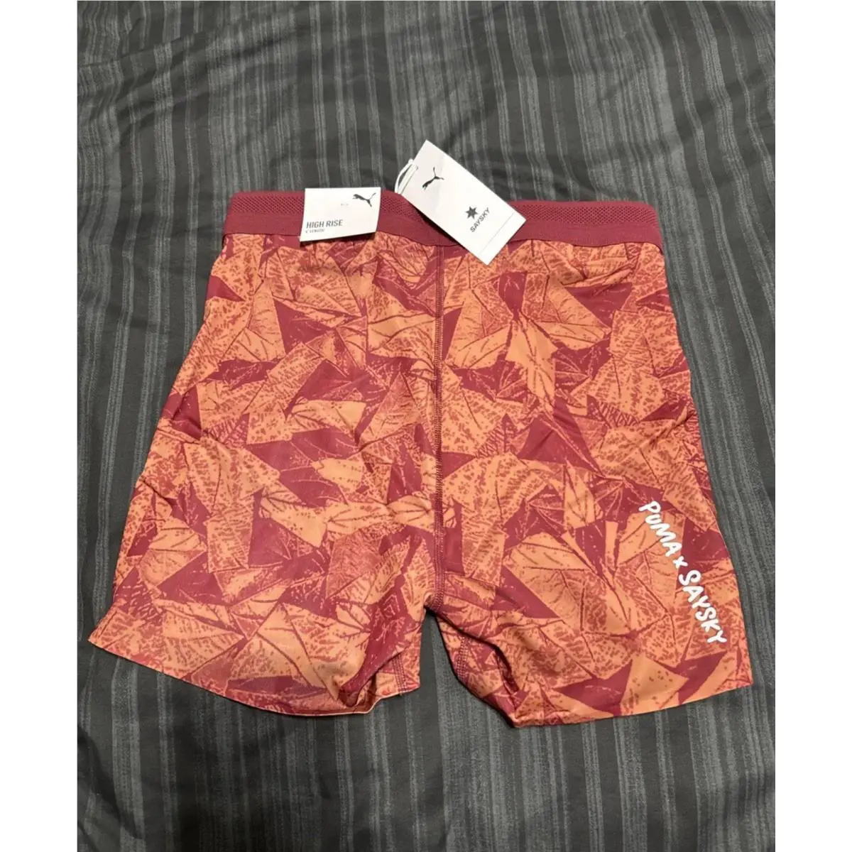 Puma x Saysky Women`s 4” High Rise Running Short Tights sz Medium 527834-90