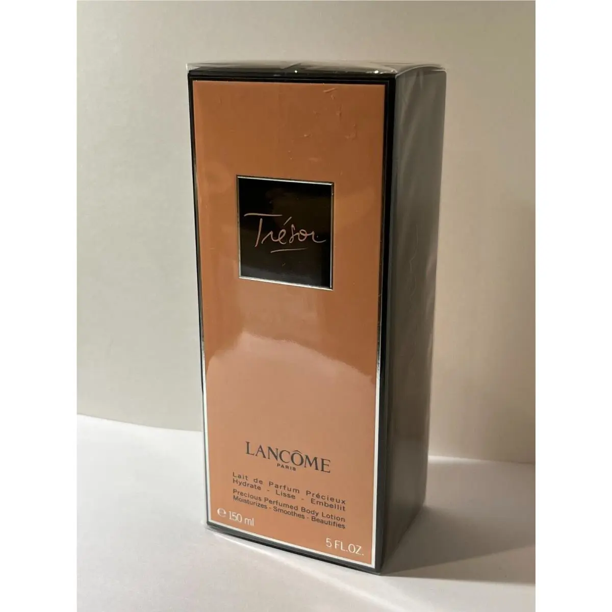 Lancome Tresor Precious Perfumed Body Lotion 5.0 oz/150 ml Box