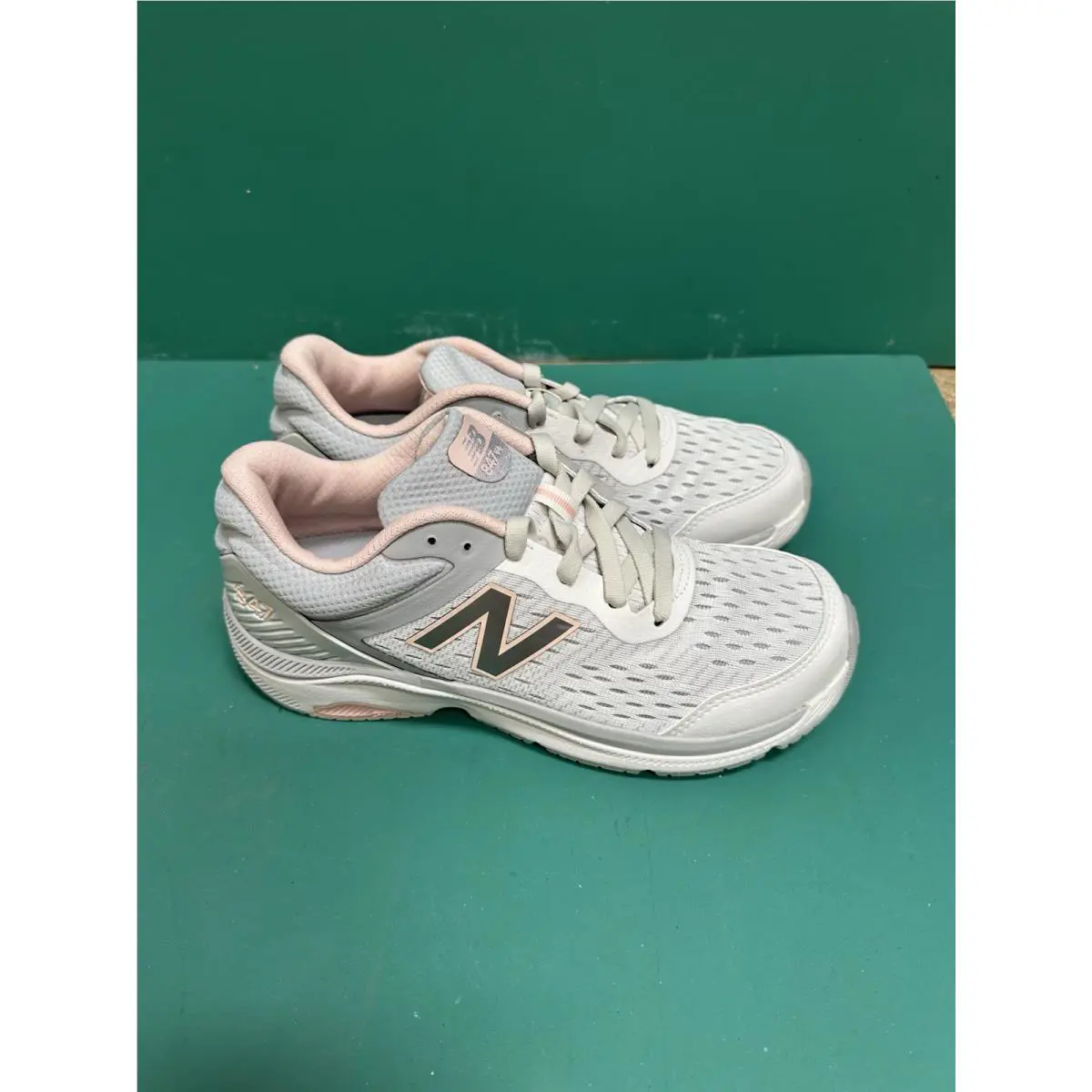 New Balance shoes - New Balance 847 V4 - Gray 6