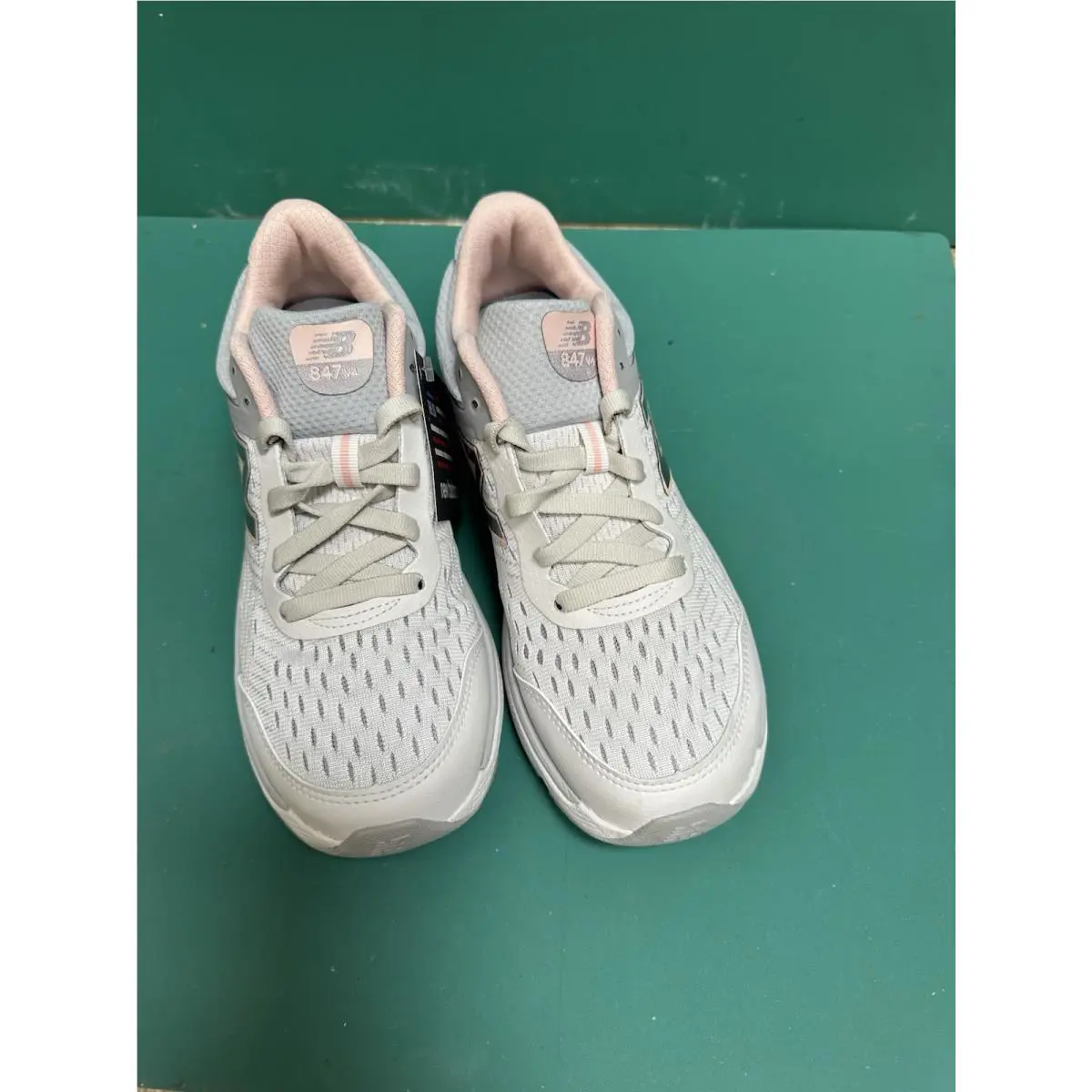 New Balance shoes - New Balance 847 V4 - Gray 5