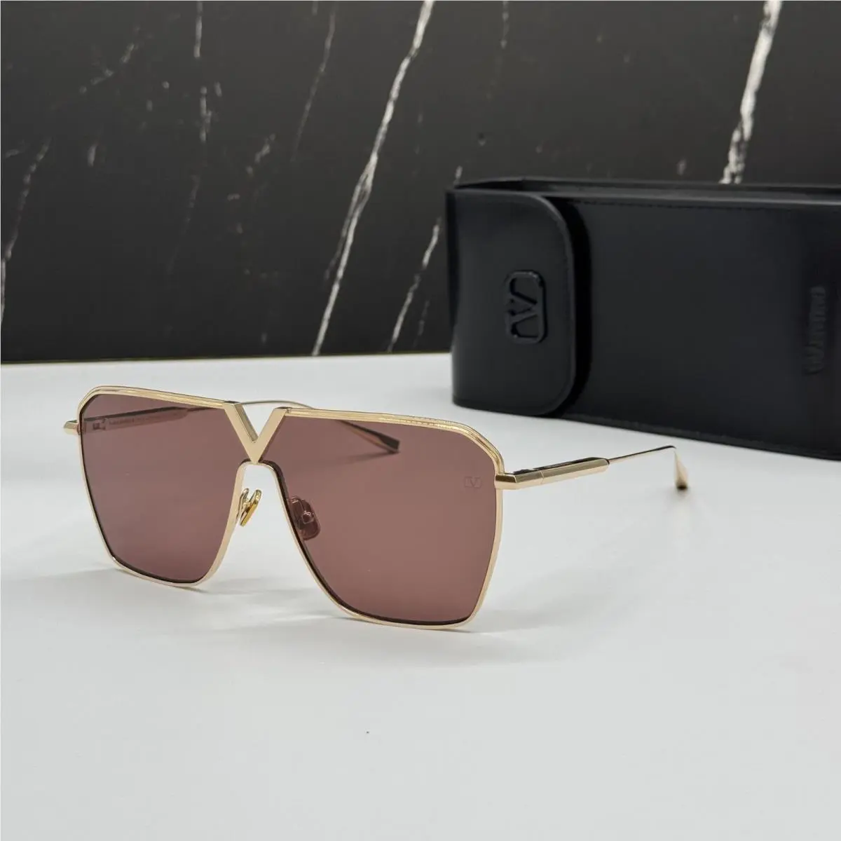 Valentino Sunglasses Gold Women Valentino V-gold Shield VLS-137B