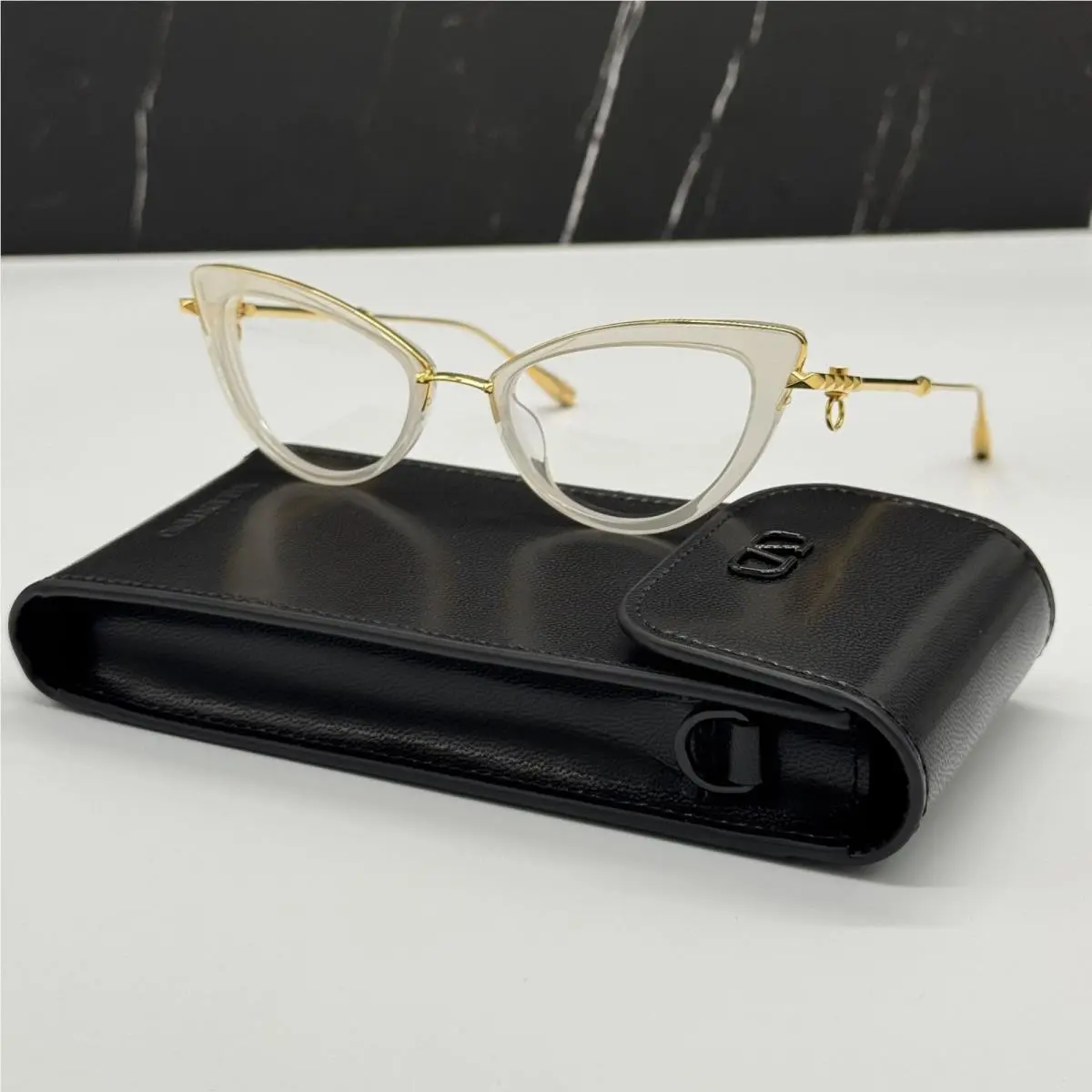 Valentino V-daydream VLX-123C Cat Eye Women Gold/white Eyeglasses with Cha