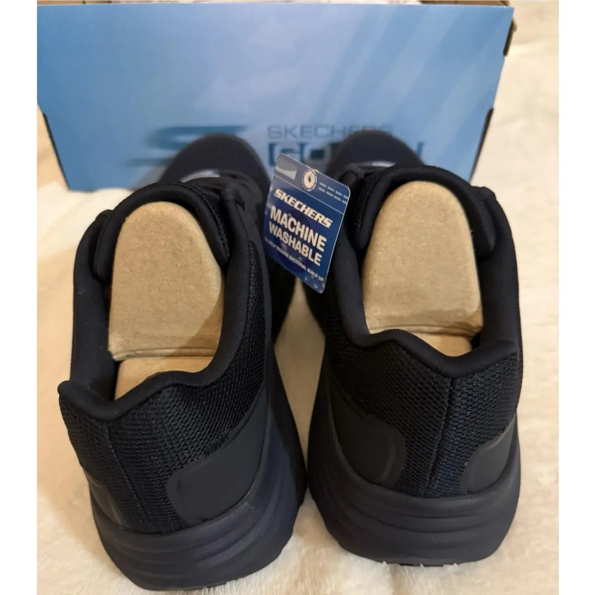 Skechers shoes - MAX CUSHIONING ENDEAVOUR - MAX CUSHIONING ENDEAVOUR - 220613 - Black 2