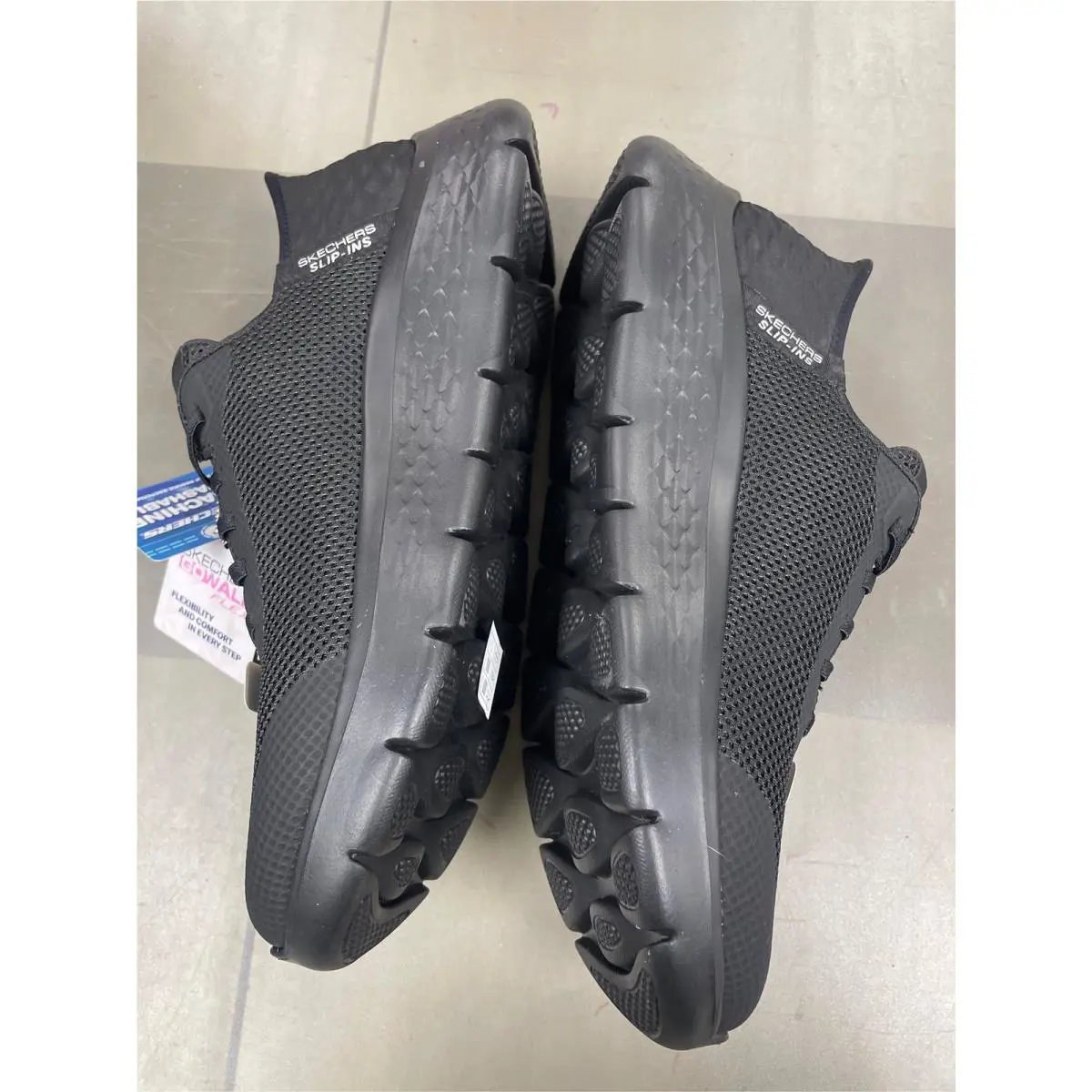 Skechers shoes - Black (UPC: 197627450865) 0