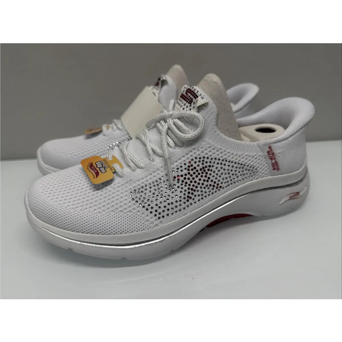 Skechers Go Walk Arch Fit 2.0 White/red/silver 125337 / Wrsl Women`s 8.5