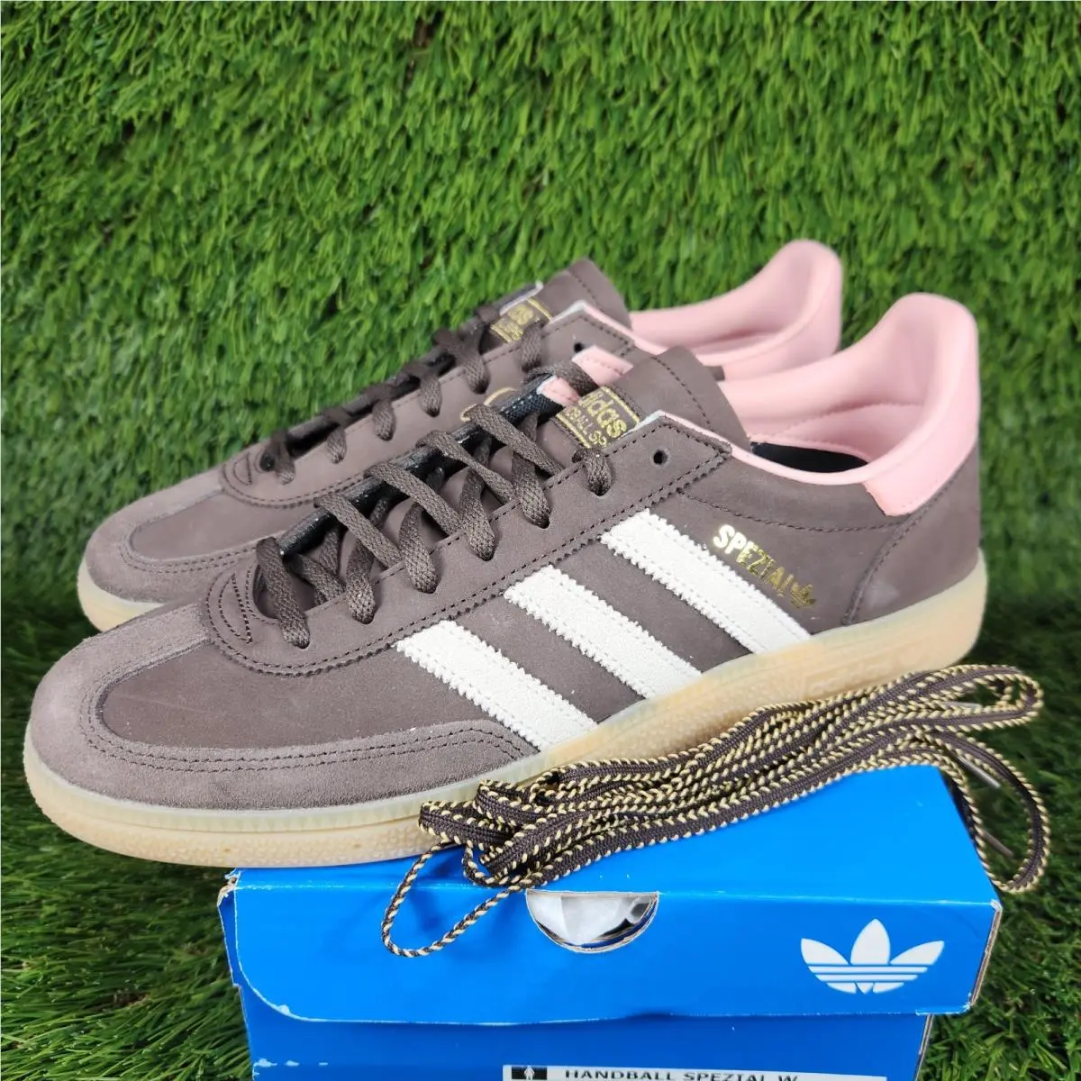 Adidas Handball Spezial Women Size 11 Suede Dark Brown Pink Sneaker OG JR0852