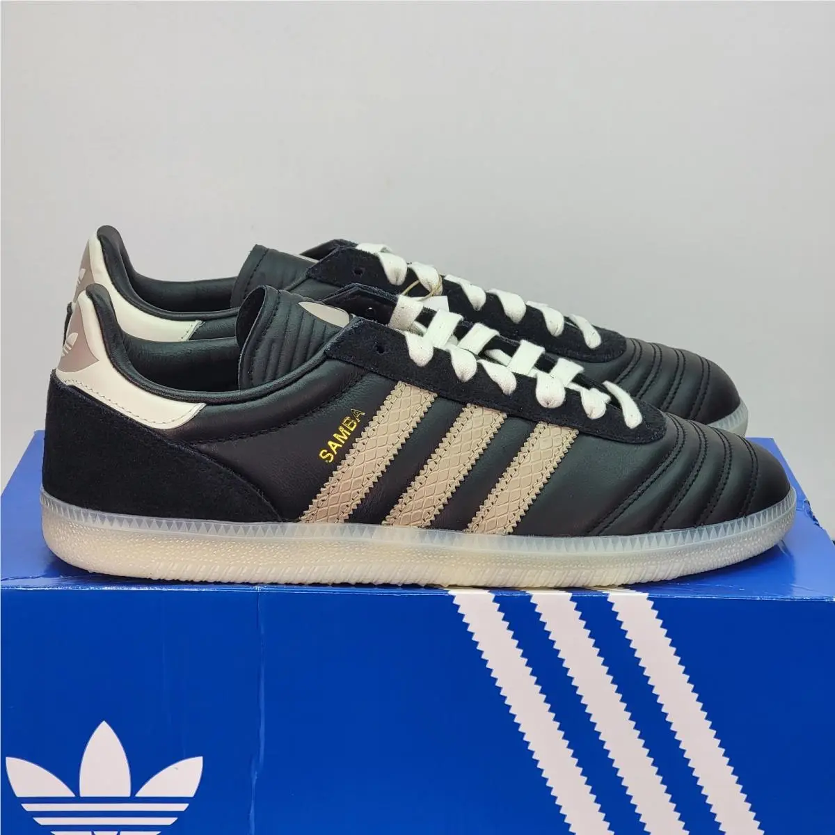 Adidas shoes - adidas Samba JP - Samba - JR0963 - Black 3