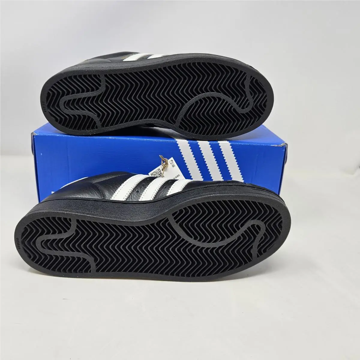 Adidas shoes - adidas Superstar - Superstar - JR4422 - White (UPC: 197619514193) 1