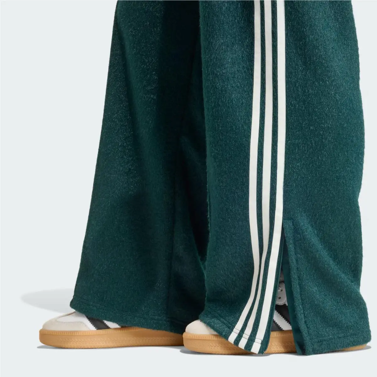 Adidas clothing - KS7806 - KS7806 - Aurora Ivy 4