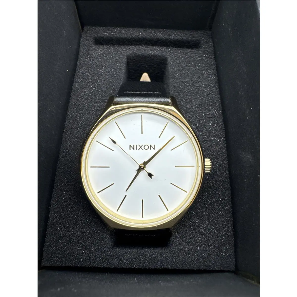 Nixon Clique Leather Gold White Black A1250 1964