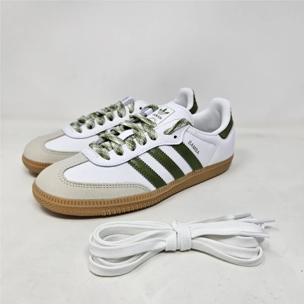 Adidas shoes - adidas Samba - Samba - JS1352 - White (UPC: 197621217747) 4