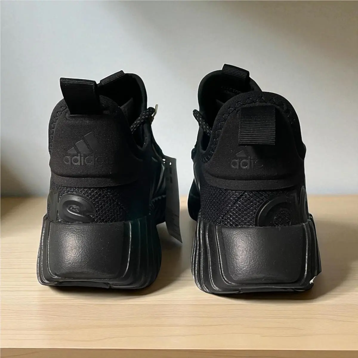Adidas shoes - Black 2