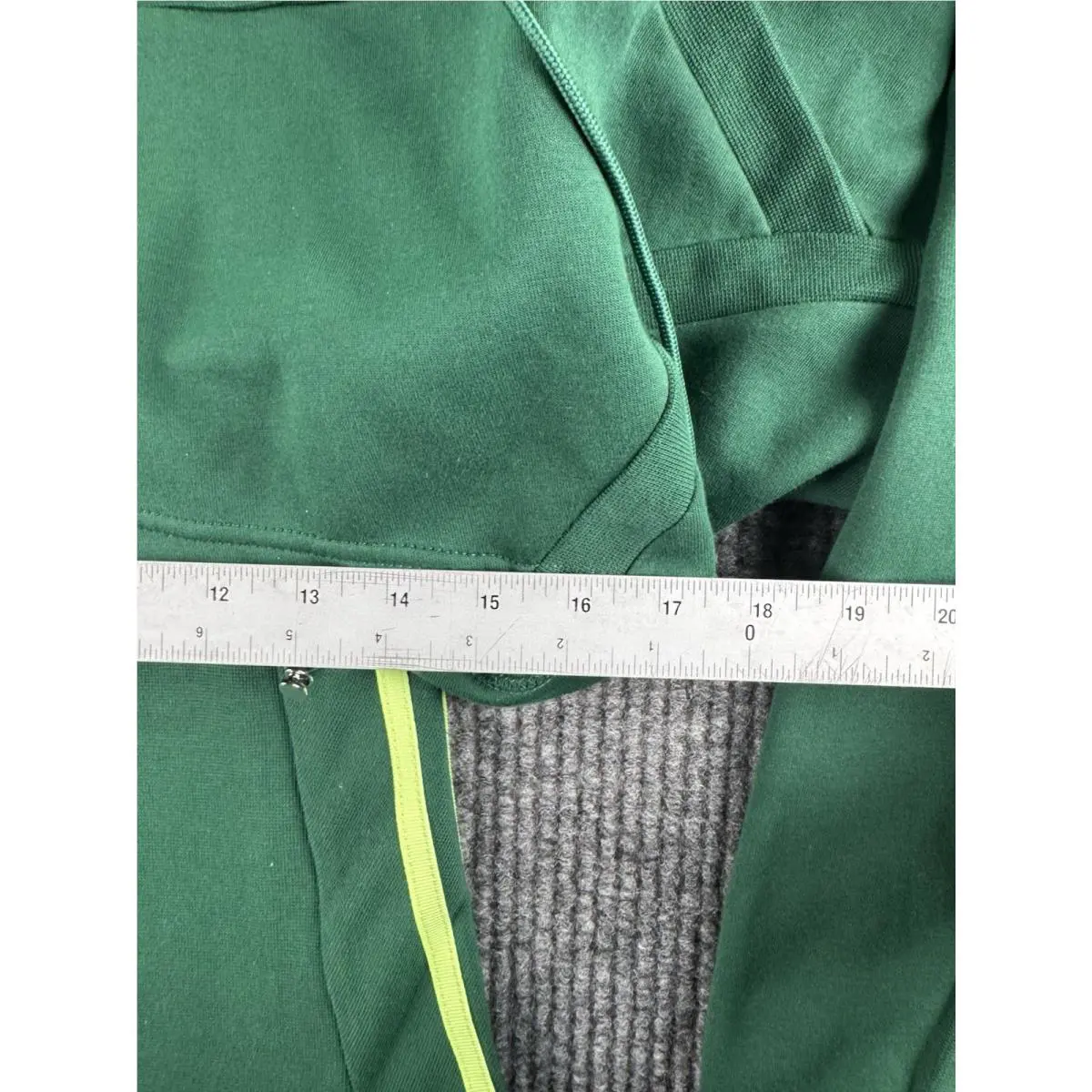 Adidas clothing - Green 3