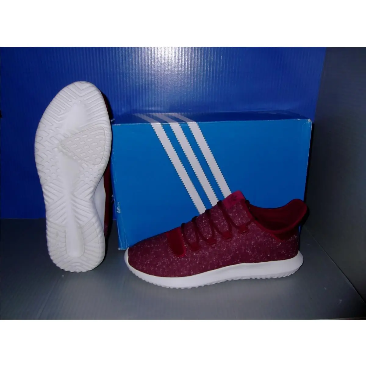 Mens Adidas Tubular Shadow in Colors Burgundy / Burgundy / White Size 13