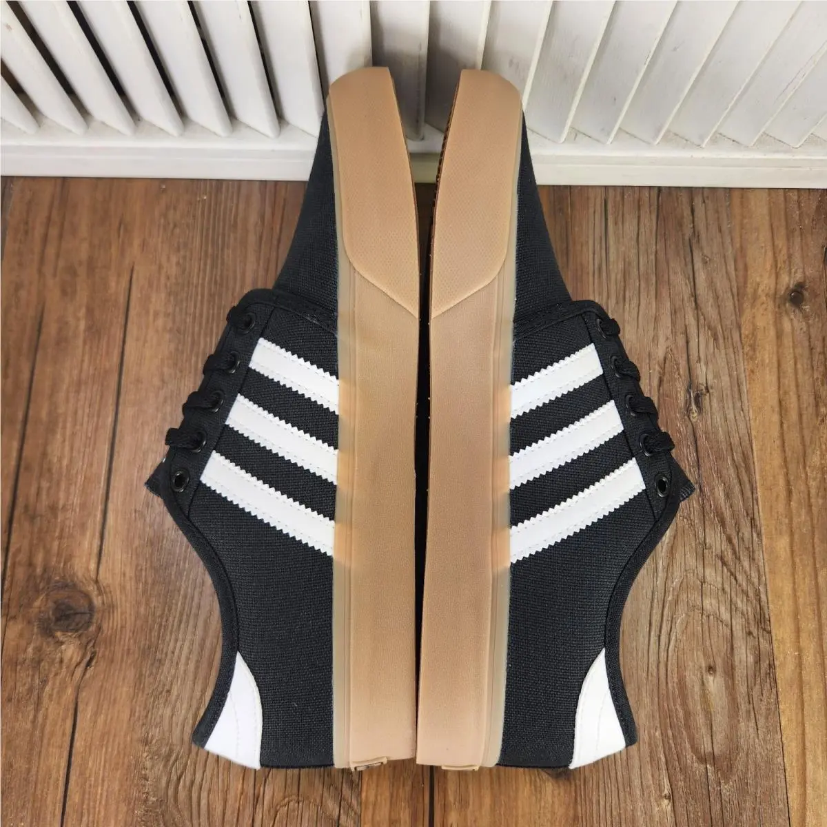 Adidas shoes - adidas Seeley XT - Seeley - GZ8567 - Black 5